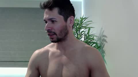 Ryan online show from November 12, 2025, 7:24 pm