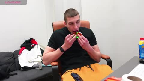 RYAN DOZER online show from April 6, 2026, 5:36 pm