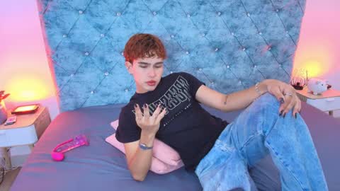 R Y A N   ON   F I R E online show from April 2, 2026, 1:42 pm