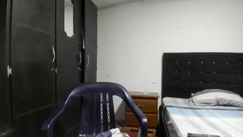 Snapshot of ryan_xc1 chatting on February 1, 2026, 2:32 am ryan_xc1 online show from February 1, 2026, 2:32 am