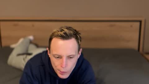 ryanbengt online show from January 12, 2026, 2:44 pm