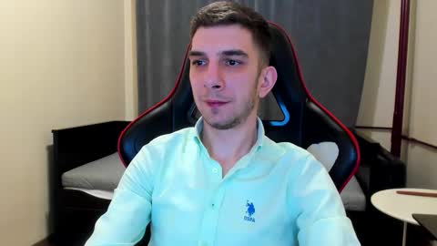 Andrew C. online show from December 19, 2025, 9:55 pm