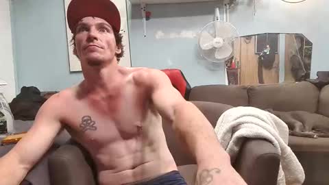 Snapshot of ryanteedaddy chatting on October 18, 2025, 8:37 am Ryan Tee online show from October 18, 2025, 8:37 am