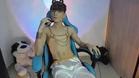 Snapshot of ryo_bleu chatting on December 20, 2025, 2:18 am RYO BLEU online show from December 20, 2025, 2:18 am