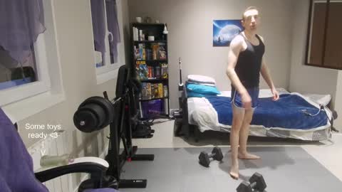 Ryuk FR online show from April 7, 2026, 6:30 pm