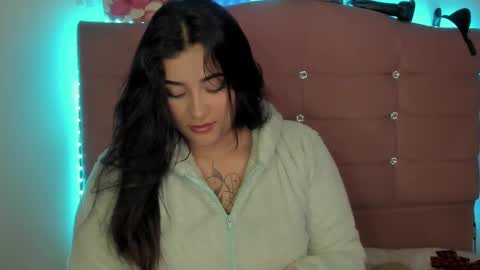 Snapshot of s_demoni1 chatting on December 13, 2024, 3:27 am S H A R O N model independient online show from December 13, 2024, 3:27 am