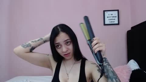 Snapshot of sabbrand_ chatting on September 28, 2025, 6:46 pm           online show from September 28, 2025, 6:46 pm