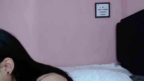 Snapshot of sabbrand_ chatting on October 1, 2025, 8:59 pm           online show from October 1, 2025, 8:59 pm