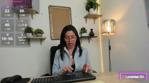 sabinadeluxe_cg online show from October 16, 2025, 3:02 pm