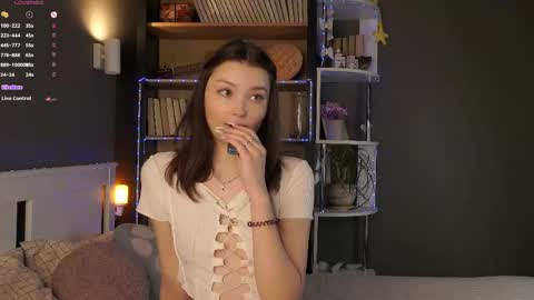 sabinapulk online show from April 13, 2026, 11:05 am
