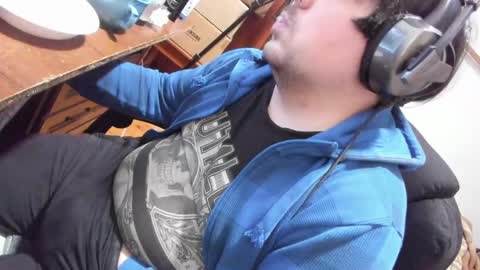 1141323  my Lord Mister Max   moms treasure online show from April 19, 2026, 6:10 pm