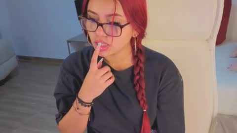 sabriin_miller_ online show from October 9, 2025, 12:14 pm