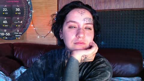 Lilith Solar online show from April 2, 2026, 10:57 am