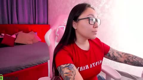 GMT7TueWedThuFriSatSun 0100am-0700am online show from February 15, 2026, 12:07 am