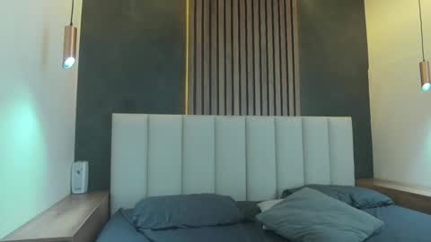 Sabrina  online show from December 6, 2024, 8:59 am