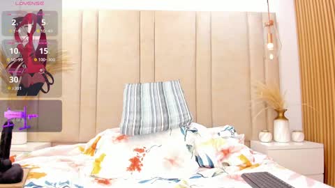 Sabrina online show from December 29, 2024, 3:44 am