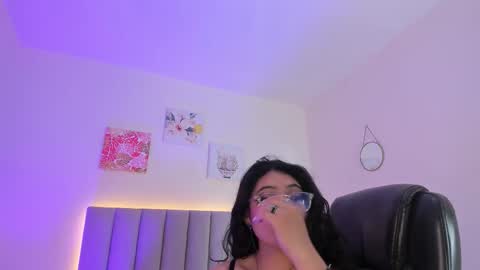 Sabrina  online show from March 13, 2026, 11:39 am