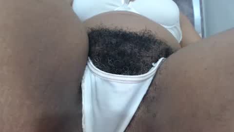 Sacha  Macgregor online show from April 18, 2026, 5:00 am