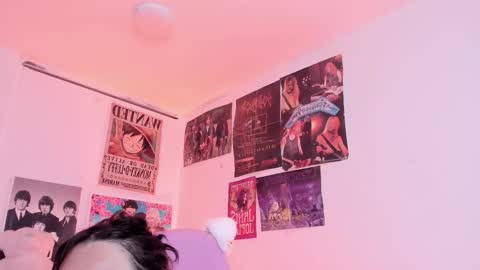 Ig  online show from November 26, 2025, 10:16 am