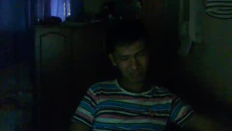 Snapshot of sachu01 chatting on April 5, 2026, 7:49 am Sachu01 online show from April 5, 2026, 7:49 am