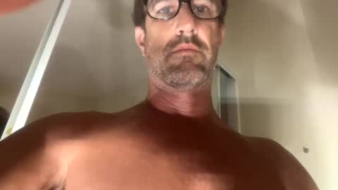 Snapshot of sackskincreamer chatting on September 29, 2025, 1:05 pm R online show from September 29, 2025, 1:05 pm