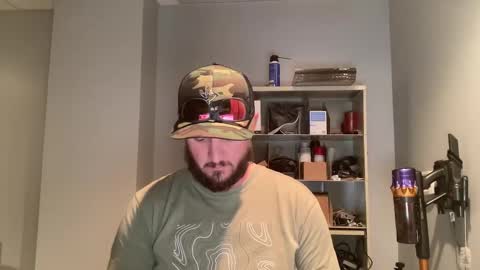 sacredroses online show from November 11, 2025, 7:58 pm