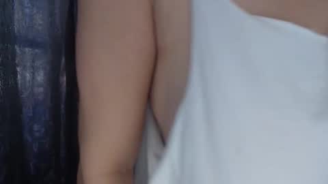 sacrletardiente online show from April 4, 2026, 12:24 pm