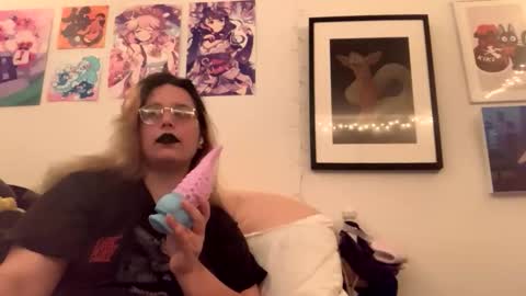 sweet angel baby  online show from November 6, 2025, 6:58 am