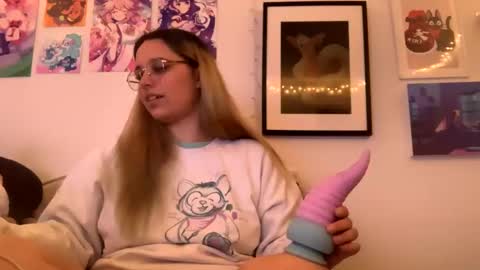 sweet angel baby  online show from November 9, 2025, 1:48 am