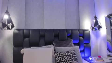 Snapshot of sadiefoster chatting on September 30, 2025, 1:05 pm Sadie online show from September 30, 2025, 1:05 pm