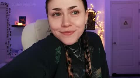 Sadie Renee  online show from February 18, 2026, 11:22 pm