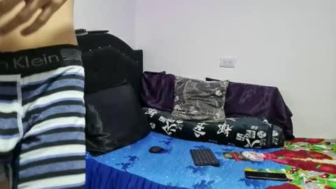 sadistic cave online show from December 15, 2025, 6:17 am