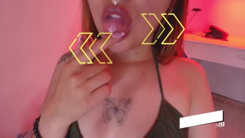 Cami online show from November 23, 2025, 7:02 pm