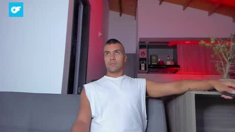 Snapshot of sag_1998 chatting on March 7, 2025, 1:31 am Sag online show from March 7, 2025, 1:31 am