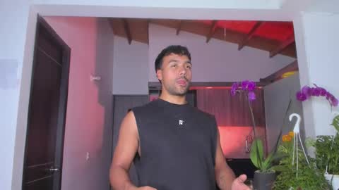 Sag online show from December 18, 2025, 1:55 am