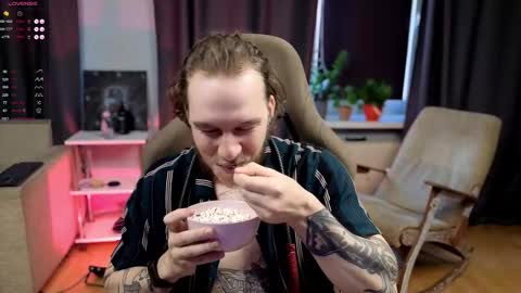 Adam online show from October 19, 2025, 8:26 am