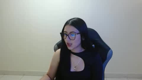 Sahaliefox  online show from March 14, 2026, 3:06 pm