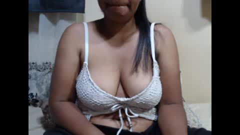 sahobelle online show from December 22, 2025, 4:59 pm