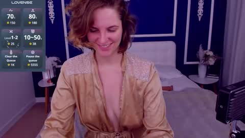 Adel online show from November 12, 2025, 7:31 am