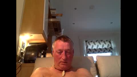 Snapshot of sail_naked chatting on April 18, 2026, 6:56 pm sail_naked online show from April 18, 2026, 6:56 pm