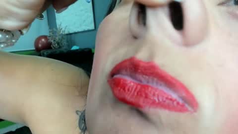 Sailon online show from October 1, 2025, 9:32 pm