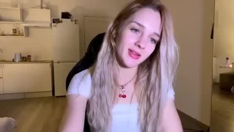 Sofia online show from November 9, 2025, 8:18 pm