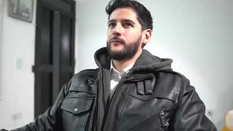 saimon  online show from November 20, 2025, 5:23 pm