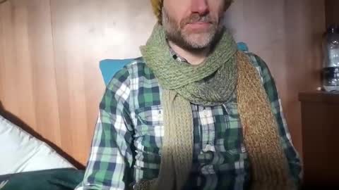 saint009 online show from January 22, 2025, 1:53 pm