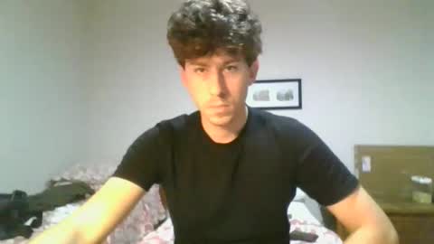 Snapshot of saint_nott chatting on April 17, 2026, 6:00 pm saint_nott online show from April 17, 2026, 6:00 pm