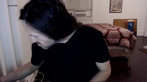 Snapshot of saintreeves chatting on December 2, 2024, 11:51 pm SaintReeves online show from December 2, 2024, 11:51 pm