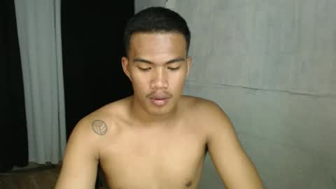 Taylor online show from October 17, 2025, 7:49 pm