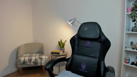 Sakura Harper online show from October 28, 2025, 5:55 am