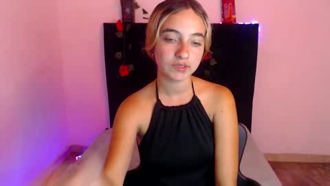 Snapshot of sakuraa_petitex chatting on September 27, 2025, 4:17 am Sakura online show from September 27, 2025, 4:17 am