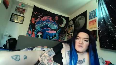 Snapshot of salemsslut chatting on January 6, 2025, 4:23 pm salemsslut online show from January 6, 2025, 4:23 pm